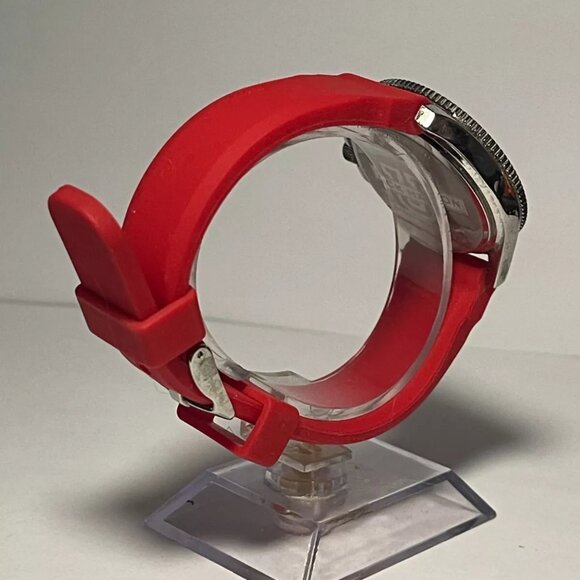 Georgia Bulldogs NCAA Ladies Silicone Watch by Jack Mason NEW - Picture 4 of 6